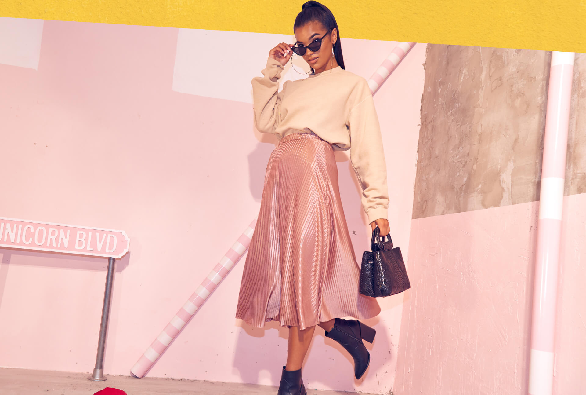 Workwear Shoot 5 Beige Sweater & Light Pink Midi Skirt Desktop